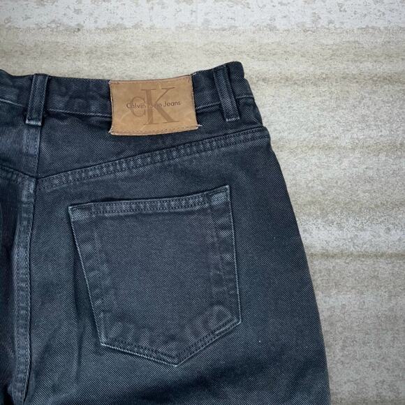 Calvin Klein Jeans Regular Straight Leg Fit Jet Black Wash Denim Distressed - Picture 3 of 4